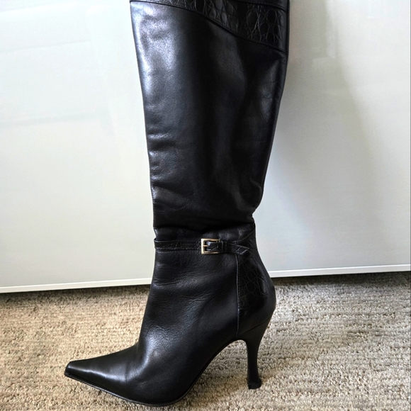 no label, Shoes - Elegant Black Leather Knee-High Boots